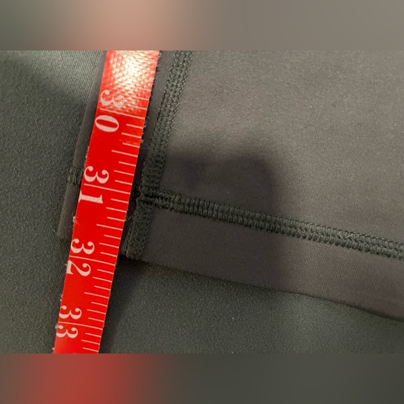 Lululemon Astro Pants Size 6 - Picture 3 of 5